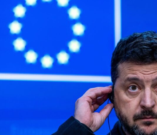Zelensky “Intercettori sufficienti per inverno, Mosca non vuole tregua energetica”