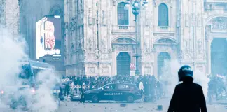 Scontri ai cortei, 28 arresti e 141 feriti. Meloni “Grazie alle forze dell’ordine, hanno affrontato la violenza dei delinquenti”