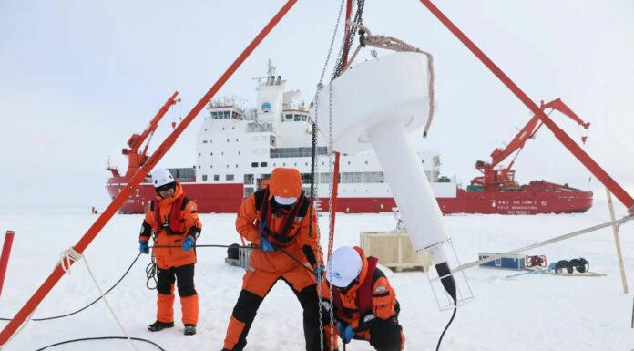 Cina, internet satellitare collega per la prima volta “i tre poli” della Terra