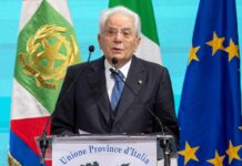 Cortei, Mattarella “Violenze inaccettabili da soggetti inediti”