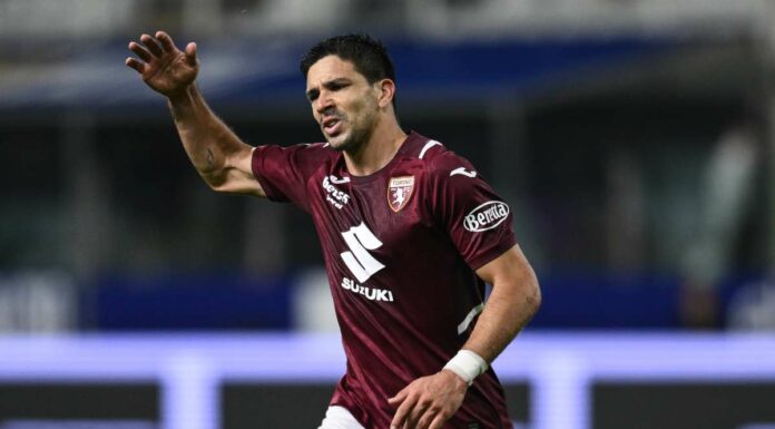 Il Toro vince 3-0 al Tardini, Simeone e Adams affossano il Parma