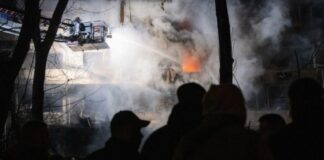 Nuova notte di raid russi in Ucraina, 4 morti e 11 feriti