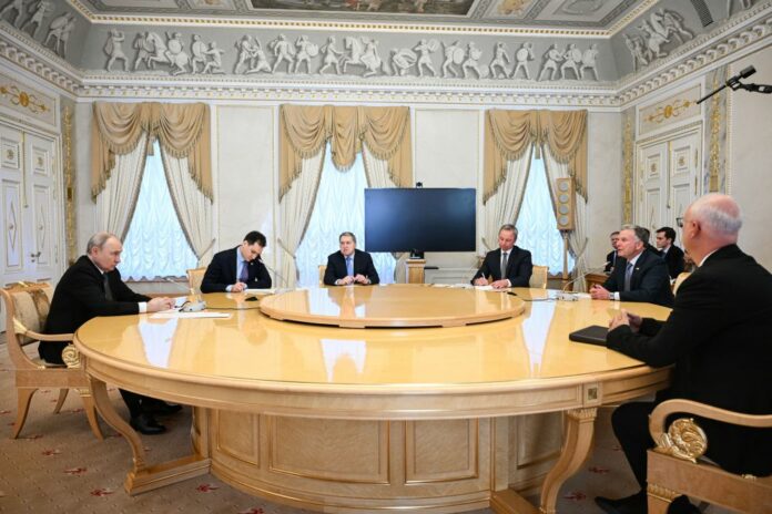 Guerra in Ucraina: San Pietroburgo, incontro tra il presidente Putin e l'inviato di pace statunitense Witkoff
