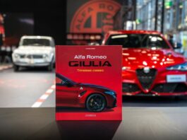 Il nuovo libro “Alfa Romeo Giulia-Timeless Classic” debutta ad Auto e Moto d’Epoca