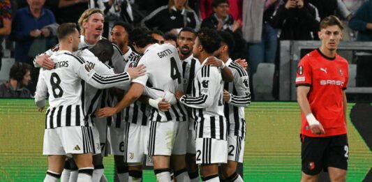 Un rigore di Woltemade salva la Juventus: 2-2 in casa contro il Rennes