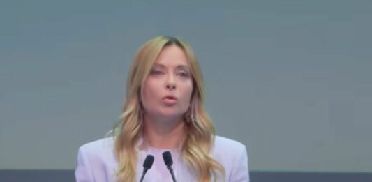 Meloni a San Patrignano: “La droga rende schiavi e gli schiavi non sono liberi”