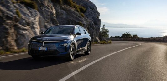 Nuova Lancia Gamma tra le sette finaliste del Premio Auto Europa 2027