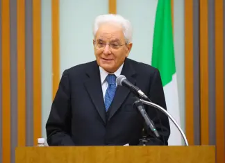 Mattarella “Riconoscenza ai Paracadusti per impegno per pace e sicurezza”