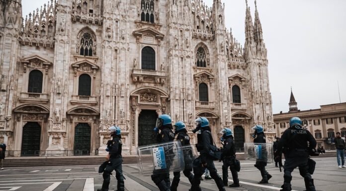 Allarme cortei, oltre 150 perquisizioni a Milano, Monza e in altre 20 città