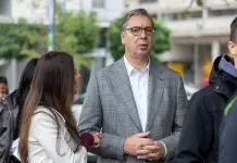 Svolta alle elezioni politiche in Serbia, Vucic riconosce sconfitta