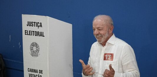 Brasile, Lula vince il ballottaggio ma Flavio Bolsonaro contesta il risultato