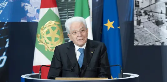 ماتاريلا: حرية الملاحة تتعرض للتهديد بسبب التنصل من القواعد الدولية