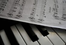 Musica, novembre dedicato a compositori e interpreti spagnoli su Tivusat