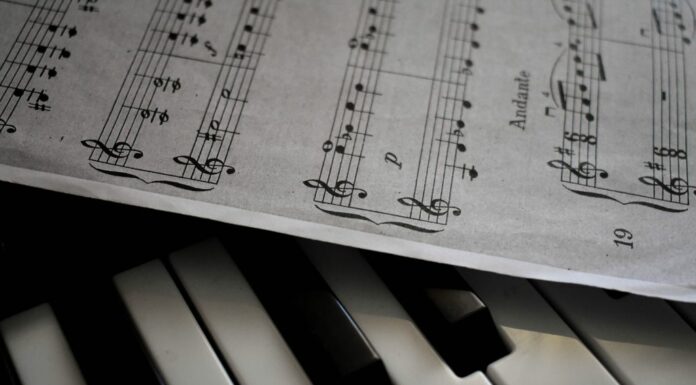 Musica, novembre dedicato a compositori e interpreti spagnoli su Tivusat