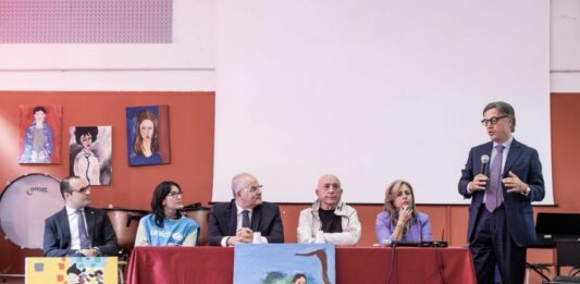 Sud del Mondo, a Reggio si chiude Eyes in Color: arte e integrazione nelle scuole