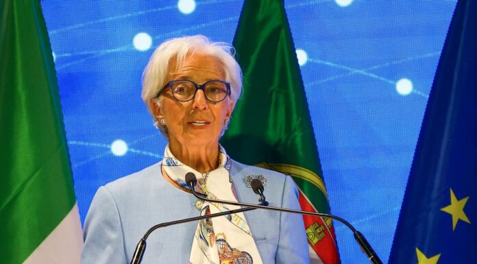 Bce, Lagarde lascerà la presidenza il 7 febbraio 2027