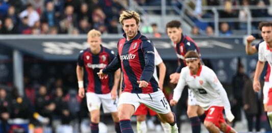 Il Bologna torna a vincere al Dall’Ara, Monza battuto per 2-1
