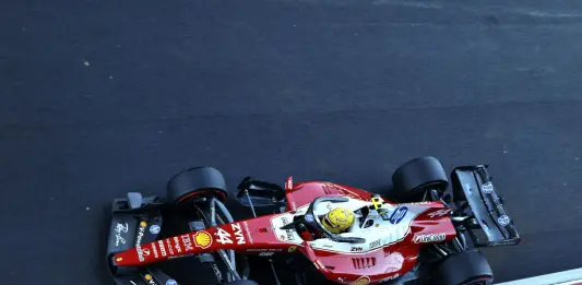 Pole di Hamilton su Russell in Messico, Leclerc 3°