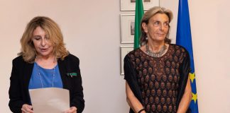 Donne italiane per l’Afghanistan, conferita l’onorificenza all’operatrice umanitaria Susanna Fioretti