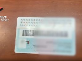 Carte d’identità elettroniche “decapitate” del microchip, scoperti tre casi nel Napoletano