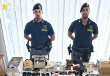 Oltre 5 mila articoli contraffatti sequestrati dalla Guardia di Finanza ad Alghero