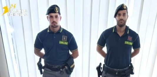 Oltre 5 mila articoli contraffatti sequestrati dalla Guardia di Finanza ad Alghero