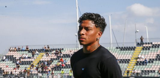 Furto in casa del calciatore del Napoli Alisson Santos, svegliato dai ladri in casa