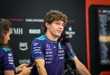 F1 a Singapore: Antonelli non fa calcoli, Hamilton pronto ad attaccare