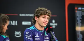 F1 a Singapore: Antonelli non fa calcoli, Hamilton pronto ad attaccare