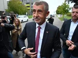 Repubblica Ceca al voto per Senato e comuni, è il primo test per Babis