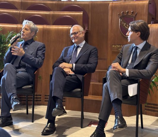 Baglioni a Roma con 7 concerti a Piazza di Siena 44 anni dopo “Alé-OO”