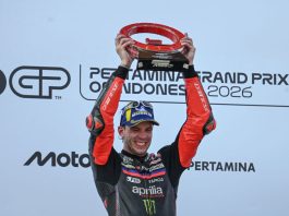 Bezzecchi trionfa nel Gp di Indonesia, podio tutto di marca Aprilia