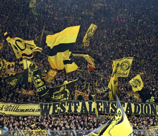 Borussia Dortmund, rewards for fans who don’t use smartphones at the stadium