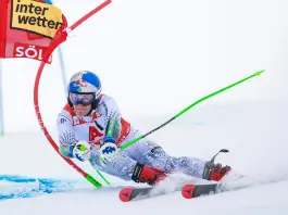 Pinheiro Braathen vince il gigante d’apertura a Soelden, settimo Vinatzer