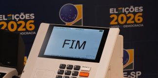 Brasile al voto, il figlio di Bolsonaro sfida Lula