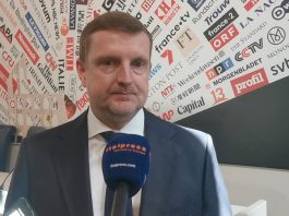 Ucraina, l’ambasciatore in Italia Brusylo “Proseguire nella strada del dialogo” / Video