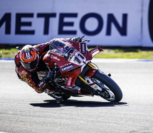 Superbike, all’Estoril Pirelli festeggia un sabato di nuovi record
