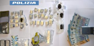 In casa con 450 grammi di cocaina e 3,3 kg di hashish, due arresti nel Catanese