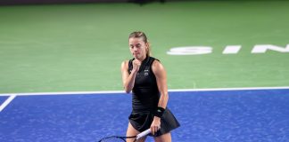 Wta Wuhan, Chwalinska si aggiudica il derby polacco con Swiatek: finale contro Kartal. Errani/Paolini out nel doppio