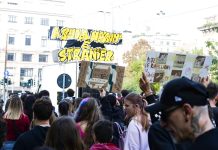 Studenti in piazza, a Milano in migliaia al corteo “Nessuno è straniero”