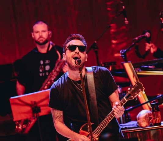 Cremonini riparte da “Amateur”, a Londra il debutto di una nuova identità musicale / Fotogallery