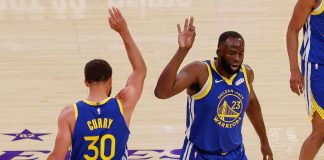LeBron trascina i Sixers, Curry rimonta da -25 e batte Doncic: il recap della notte Nba