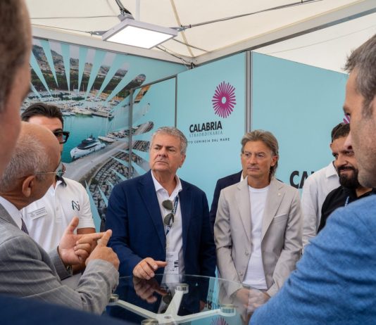 La Calabria al Salone Nautico di Genova, Mancuso: “La sfida è di trasformare il mare in un motore stabile di crescita”