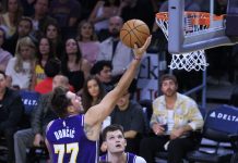 Doncic ne fa 52 e trascina i Lakers, OKC vince ma è in ansia per Jalen Williams