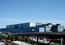 Ex Ilva, sciopero e assemblea a Cornigliano. Bucci “Genova non deve chiudere, acquistare coils”