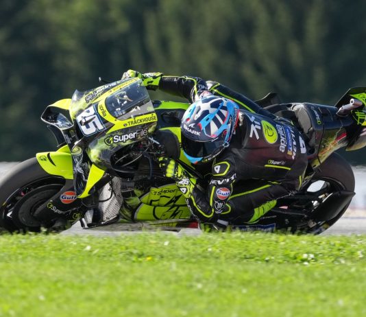 MotoGP, in Indonesia pole per Raul Fernandez su Bezzecchi, Martin 5°