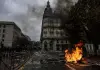 Proteste e scontri in tutta la Francia, 272 fermi