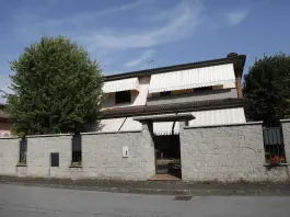 Caso Garlasco, nella relazione Ris del 2007 nessuna traccia del test negativo al sangue sui pedali della bici di Stasi
