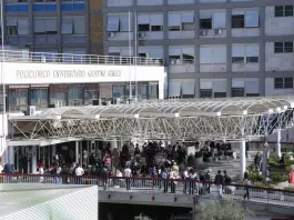 Papa Leone, notte serena al Gemelli dopo la rimozione di un tumore maligno al polmone