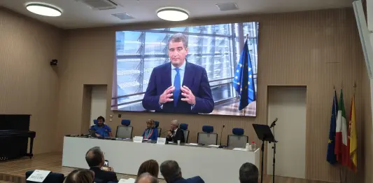 Confronto a UniPa sul Mediterraneo, Fitto: “La Sicilia può diventare piattaforma stabile di connessioni”
